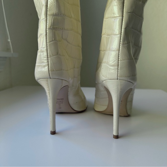 Schutz | MARYANA CROCODILE-EMBOSSED LEATHER BOOT | US 7 - Picture 10 of 13